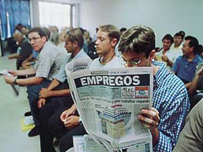 OIT afirma que desemprego seguirá crescendo no mundo todo